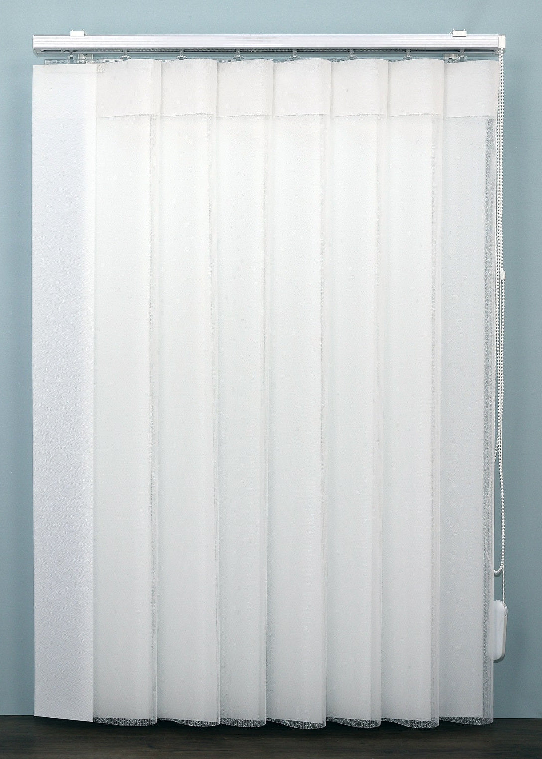 DREAM vertikāla sistēma ar baltu furnitūru balta krāsa close