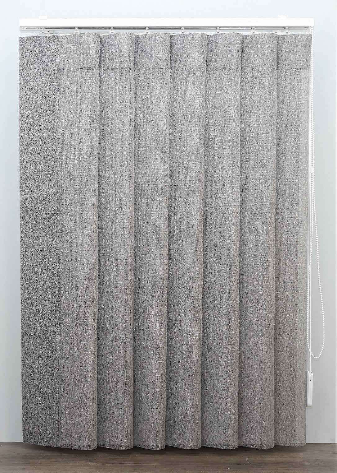 DREAM vertikāla sistēma ar baltu furnitūru pelēka melanža krāsa close