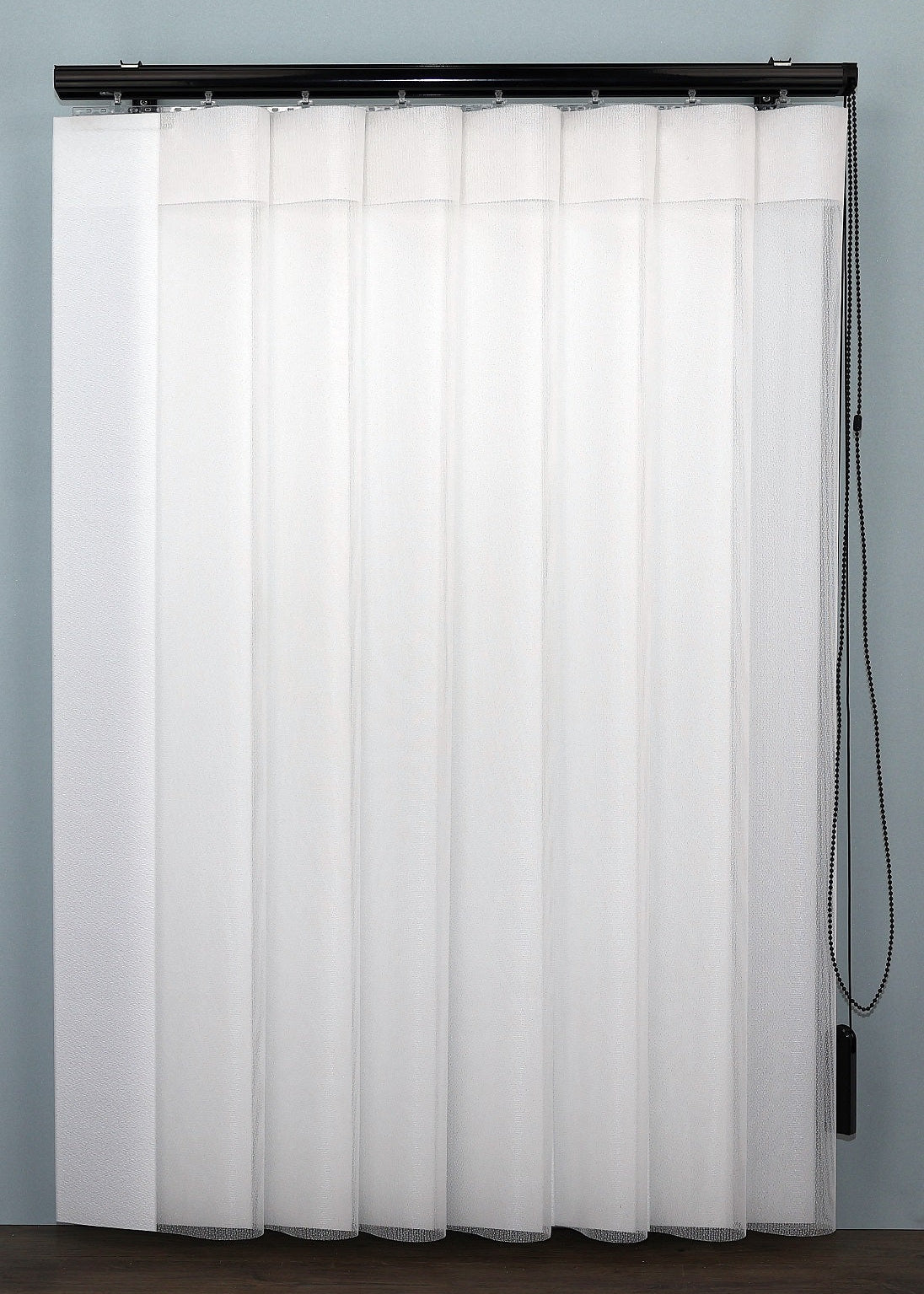 DREAM vertikāla sistēma ar melnu furnitūru antracīta krāsa close