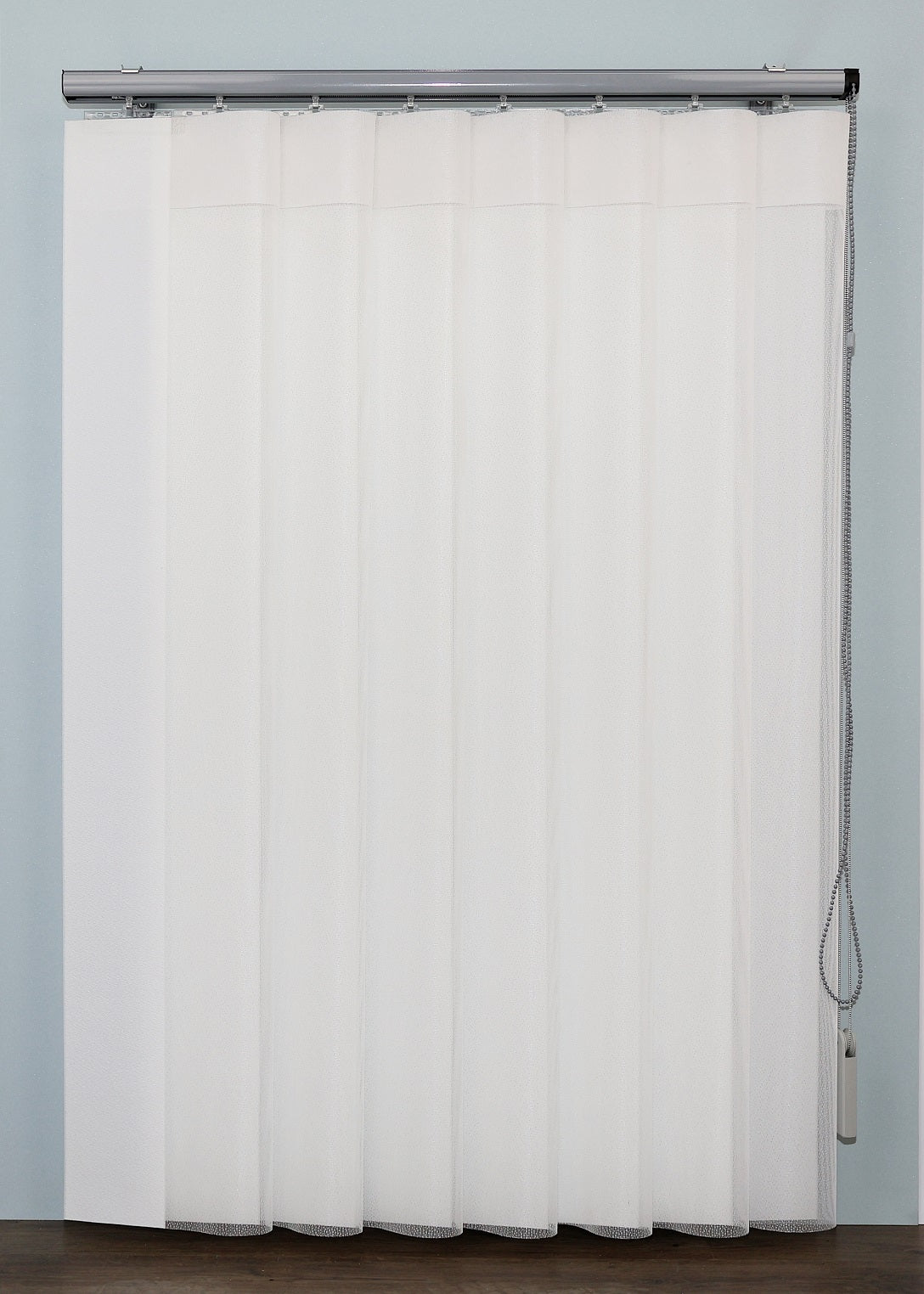 DREAM vertikāla sistēma ar pelēku furnitūru balta krāsa close