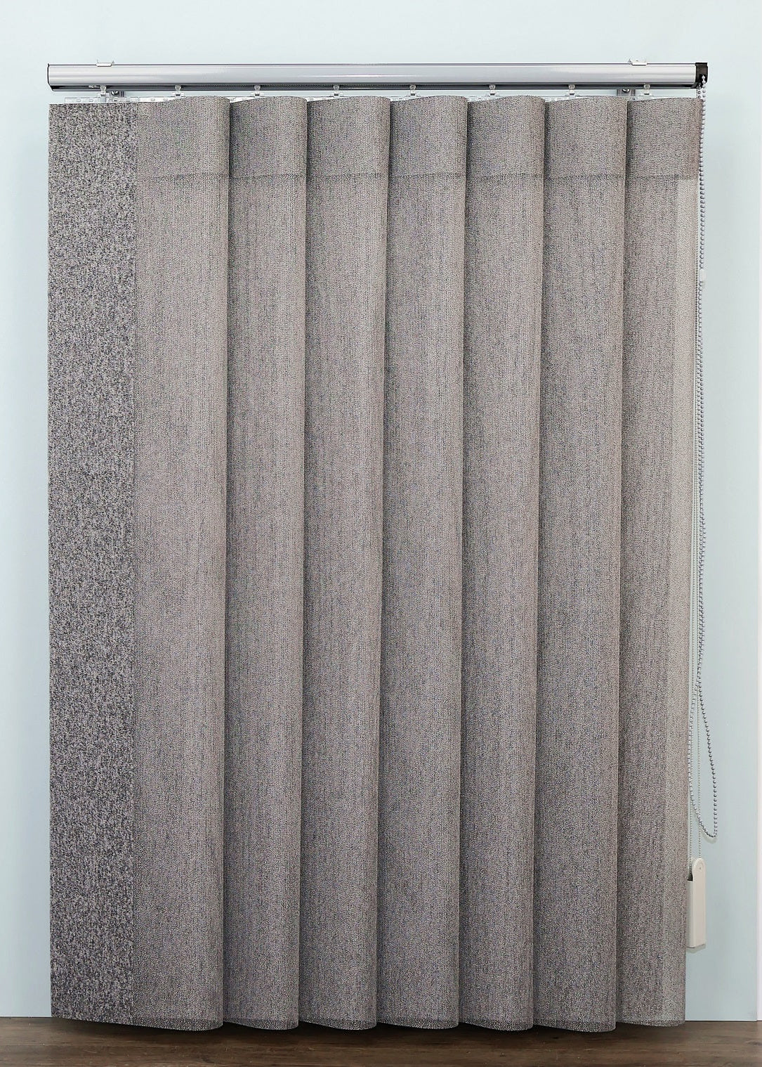 DREAM vertikāla sistēma ar pelēku furnitūru tumši pelēka melanža krāsa close