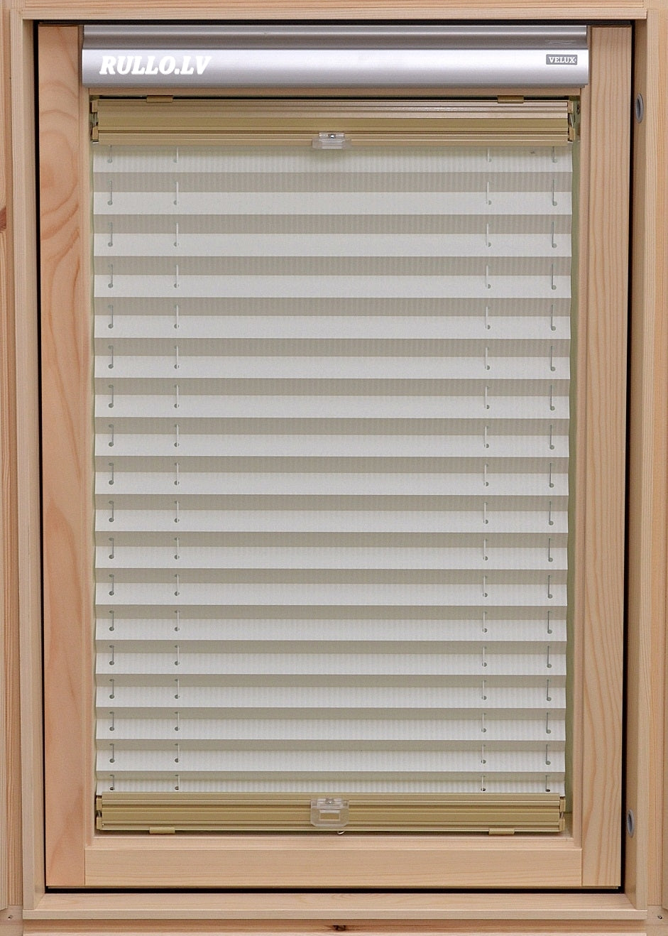 plisētās žalūzijas jumta logiem AVANGARDA pienbalts tonis